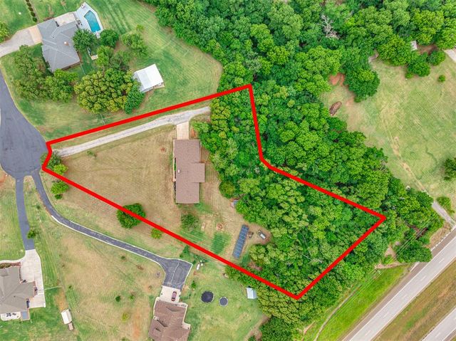 14525 Woodbrier Drive, Piedmont, OK 73078
