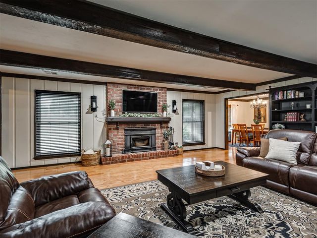 14525 Woodbrier Drive, Piedmont, OK 73078