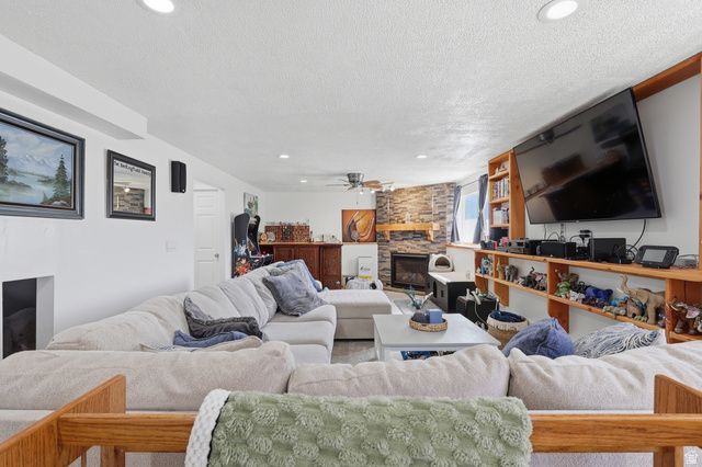 2439 W 1675 S, West Haven, UT 84401