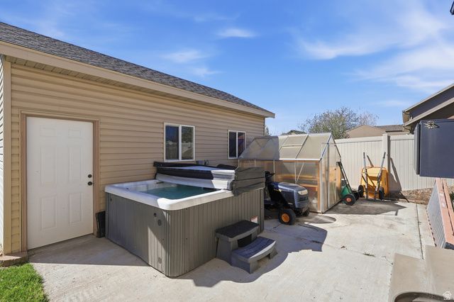 2439 W 1675 S, West Haven, UT 84401