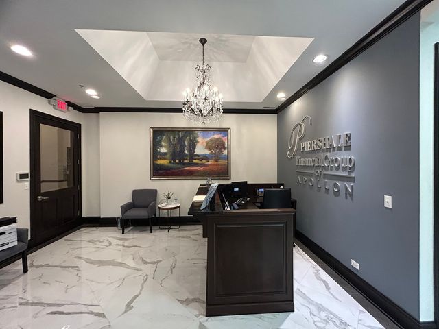 1531 S Grove Avenue, Barrington, IL 60010