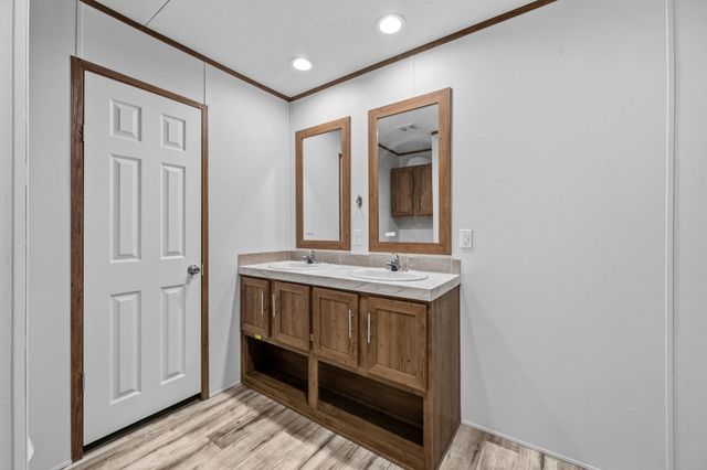 20 Morris Creek Road, Coldspring, TX 77331