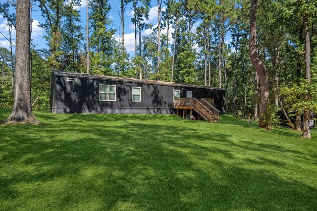 20 Morris Creek Road, Coldspring, TX 77331