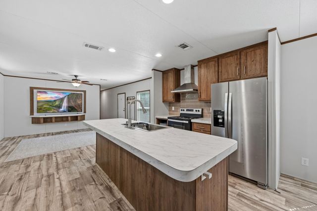 20 Morris Creek Road, Coldspring, TX 77331