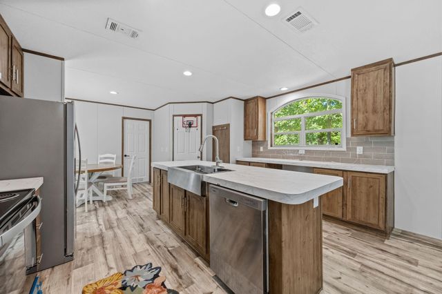 20 Morris Creek Road, Coldspring, TX 77331