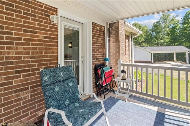 224 Delaware Avenue, Mount Airy, NC 27030