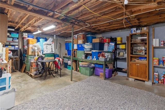 224 Delaware Avenue, Mount Airy, NC 27030
