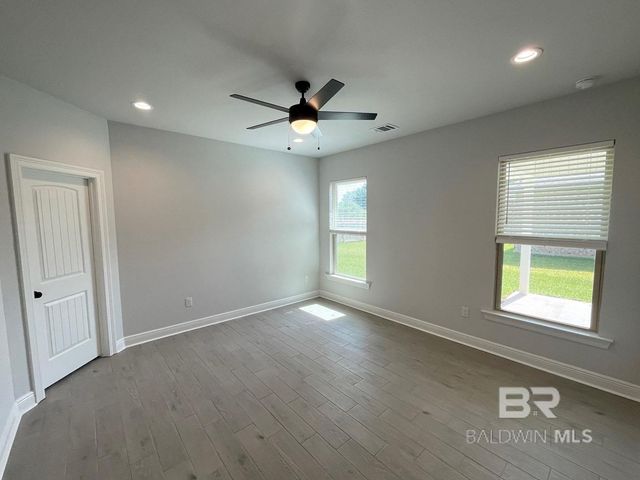 21731 Pine Knot Way, Foley, AL 36535