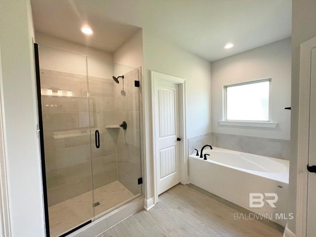 21731 Pine Knot Way, Foley, AL 36535