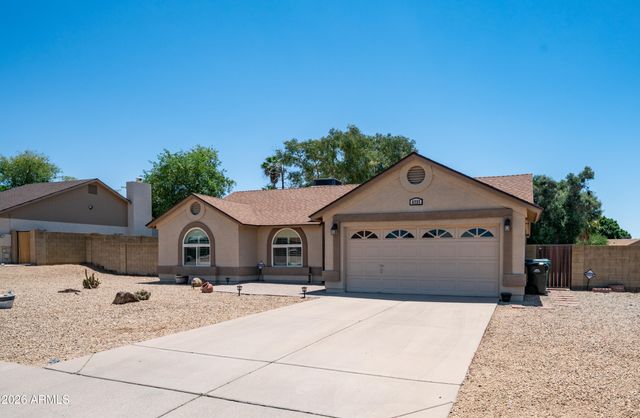 6737 E INGRAM Street, Mesa, AZ 85205