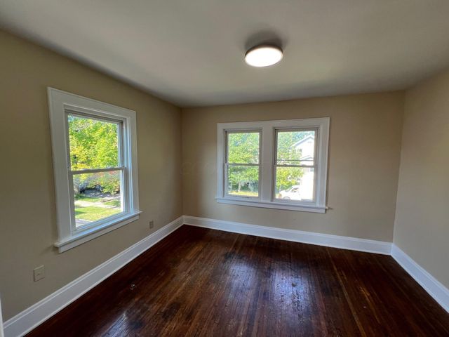 196 N Terrace Avenue, Columbus, OH 43204