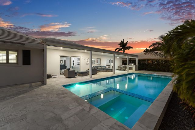 800 Holly Lane, Boca Raton, FL 33486