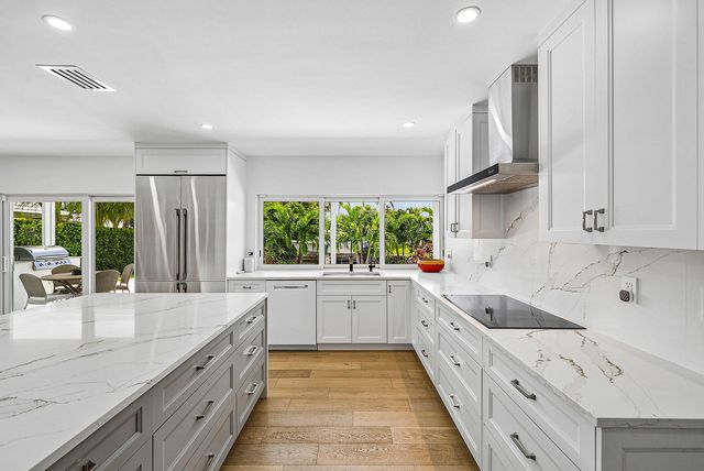 800 Holly Lane, Boca Raton, FL 33486