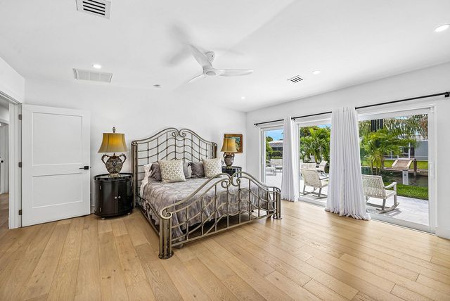 800 Holly Lane, Boca Raton, FL 33486