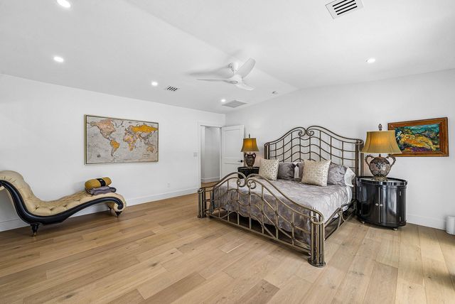 800 Holly Lane, Boca Raton, FL 33486