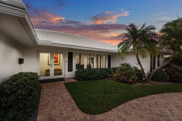 800 Holly Lane, Boca Raton, FL 33486