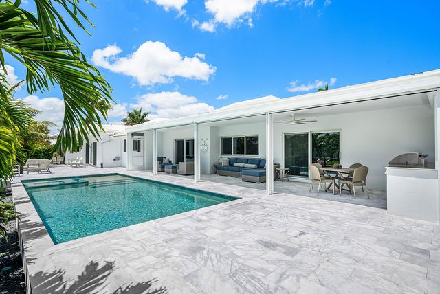 800 Holly Lane, Boca Raton, FL 33486