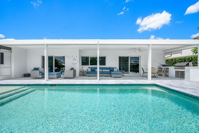 800 Holly Lane, Boca Raton, FL 33486
