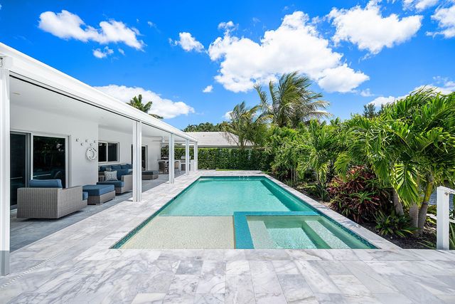 800 Holly Lane, Boca Raton, FL 33486