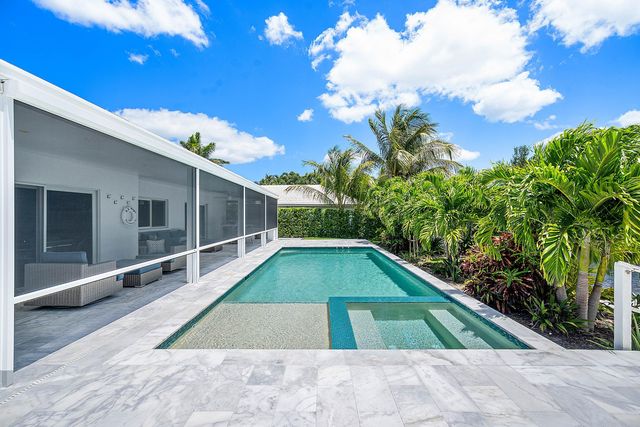 800 Holly Lane, Boca Raton, FL 33486