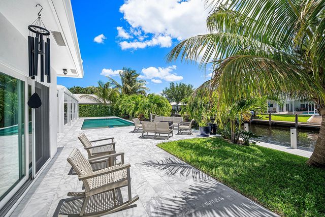800 Holly Lane, Boca Raton, FL 33486