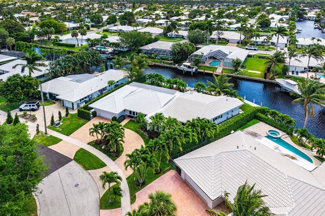 800 Holly Lane, Boca Raton, FL 33486