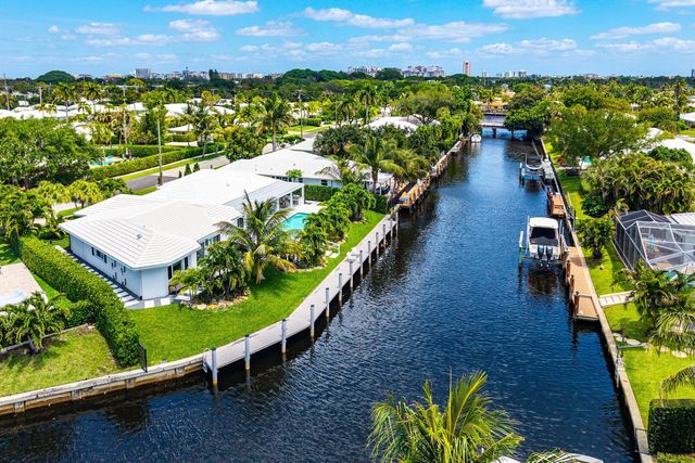800 Holly Lane, Boca Raton, FL 33486