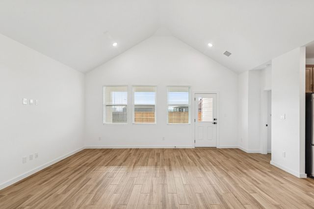 203 South Rose Marie Lane, Montgomery, TX 77356