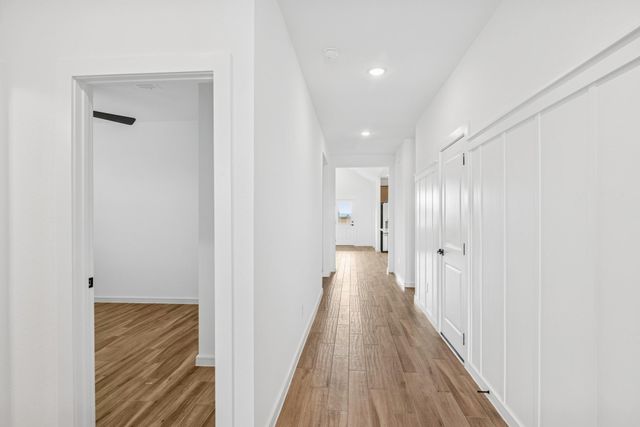 203 South Rose Marie Lane, Montgomery, TX 77356