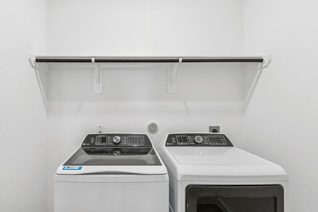 203 South Rose Marie Lane, Montgomery, TX 77356