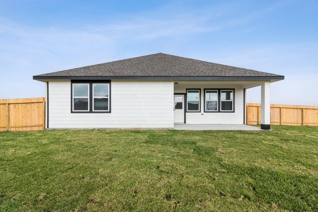 203 South Rose Marie Lane, Montgomery, TX 77356