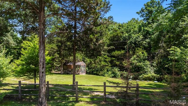 1401 Smith School Road, Wildwood, MO 63038