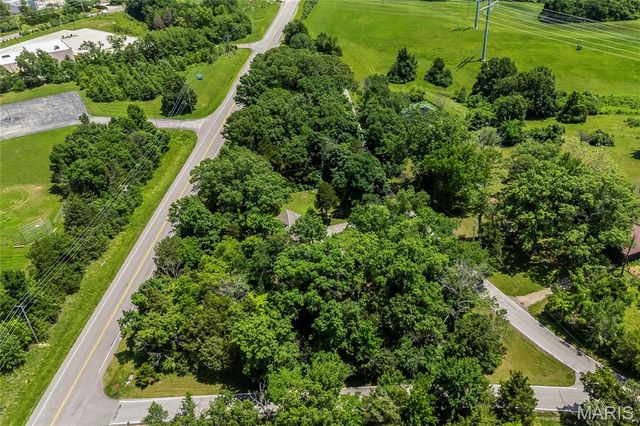 1401 Smith School Road, Wildwood, MO 63038