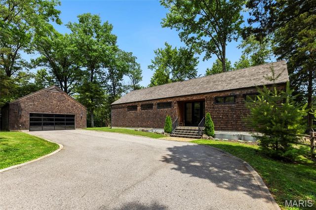 1401 Smith School Road, Wildwood, MO 63038