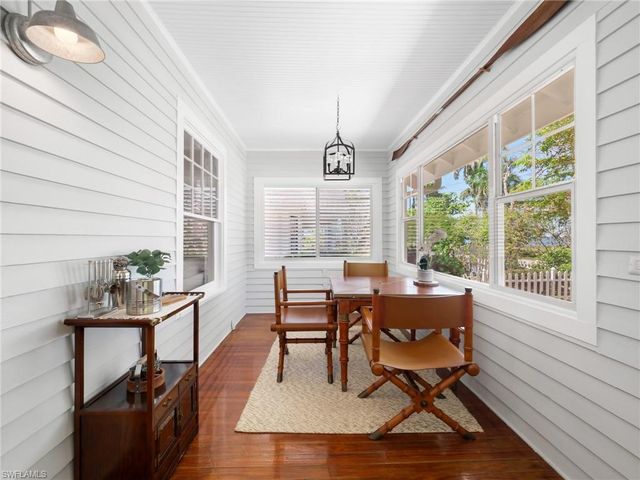 1310 Poinciana AVE, Fort Myers, FL 33901