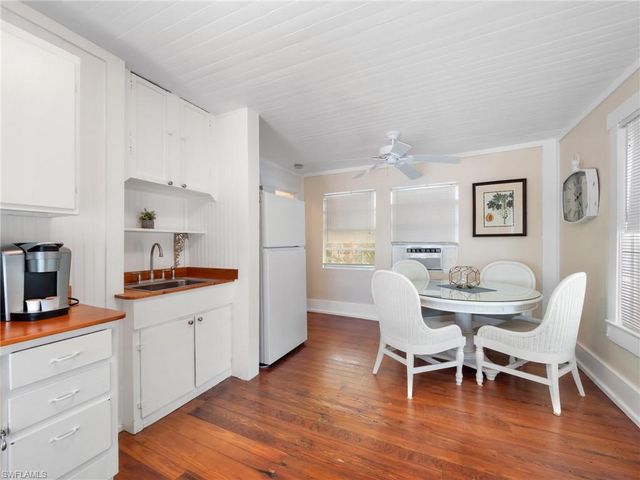 1310 Poinciana AVE, Fort Myers, FL 33901