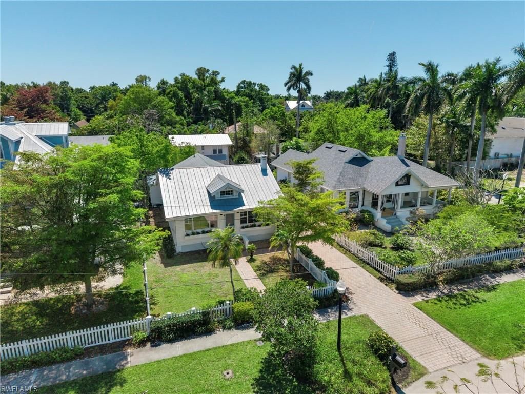 1310 Poinciana AVE, Fort Myers, FL 33901