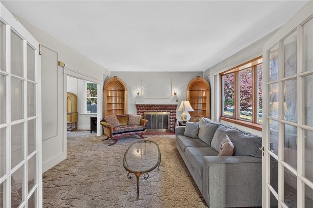 675 Pontiac Avenue, Cranston, RI 02910