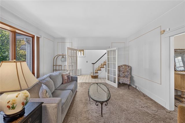 675 Pontiac Avenue, Cranston, RI 02910