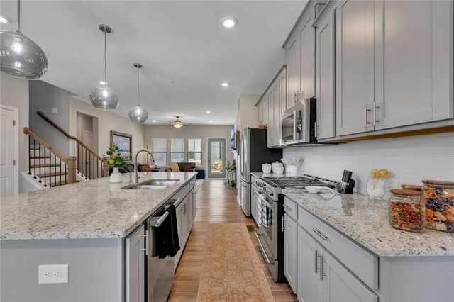 345 Commons Avenue, Woodstock, GA 30188