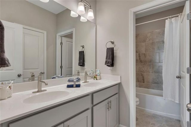 345 Commons Avenue, Woodstock, GA 30188