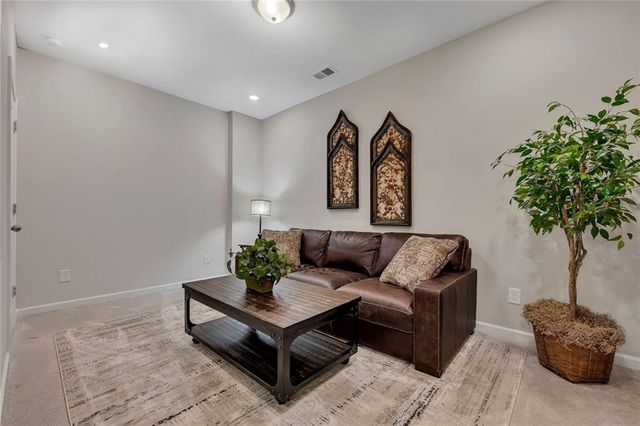 345 Commons Avenue, Woodstock, GA 30188