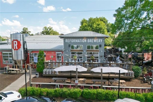 345 Commons Avenue, Woodstock, GA 30188