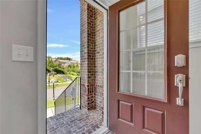 345 Commons Avenue, Woodstock, GA 30188