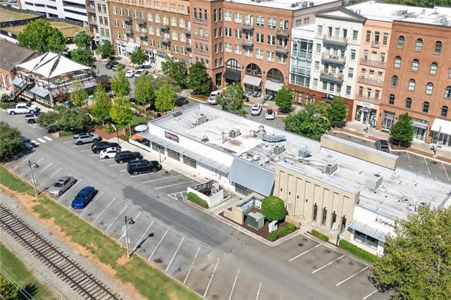 345 Commons Avenue, Woodstock, GA 30188
