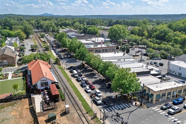 345 Commons Avenue, Woodstock, GA 30188