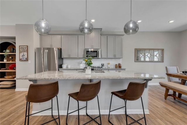 345 Commons Avenue, Woodstock, GA 30188