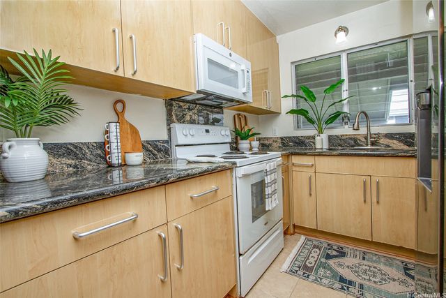 98-833 Noelani Street 155, Pearl City, HI 96782