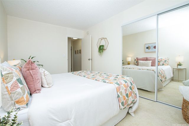 98-833 Noelani Street 155, Pearl City, HI 96782