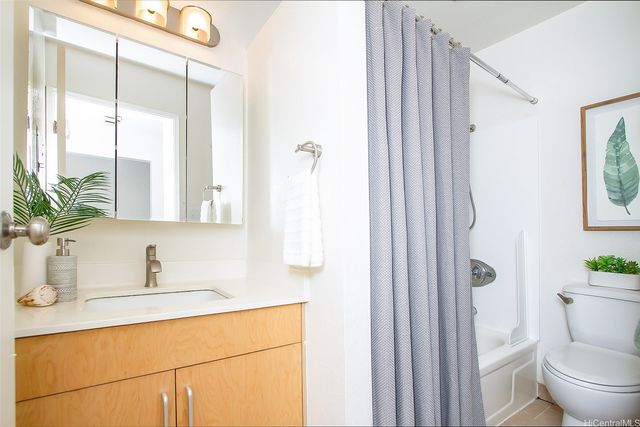 98-833 Noelani Street 155, Pearl City, HI 96782